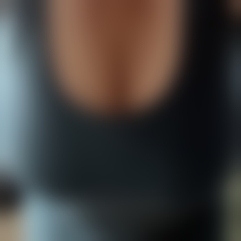 EllieDay03