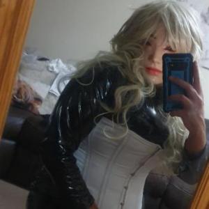 Rubberdollsarah
