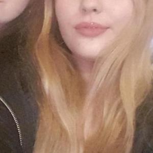 BustyBlondie19