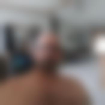 dominant-daddy80