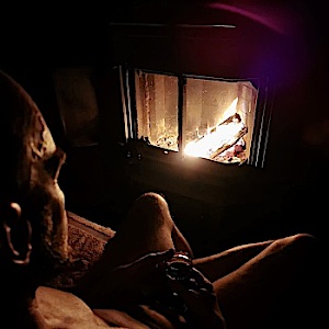 eyes_on_fire