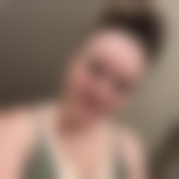 HisSubmissiveQueen