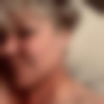 BratMilfVancouver