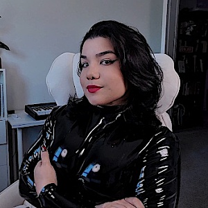 MistressBk17
