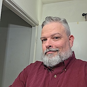 AZGeekyDaddyDom