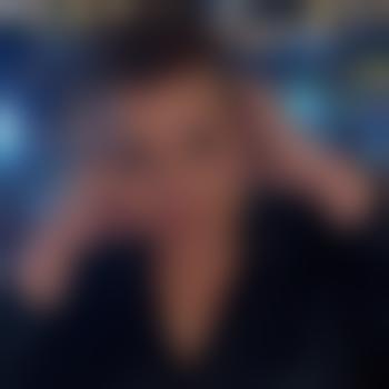 CurvySub4Dom