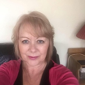 loretta-8910