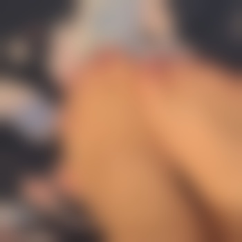 MzPrettyToezBigBooty