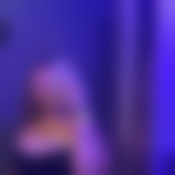 Blurry-Blue