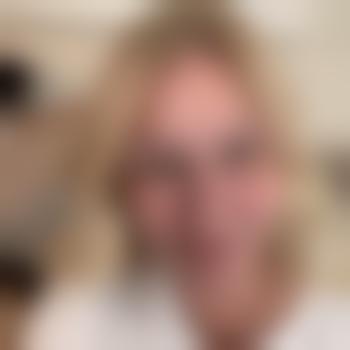 Leslielansxgmale