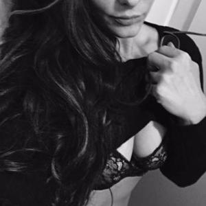 Naughtycouple17