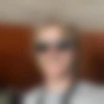 BlondeBoy21