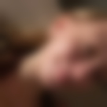 Julie_19_