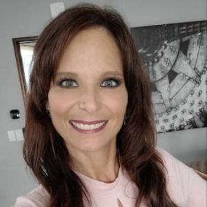 Nicole-2068