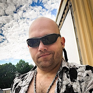 Pagan122