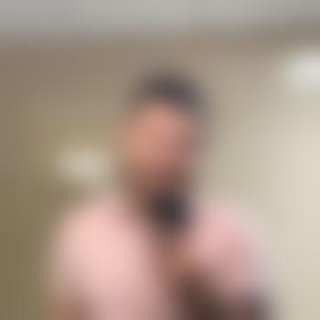 DadNextDoor2473