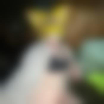 FriskyFeline69