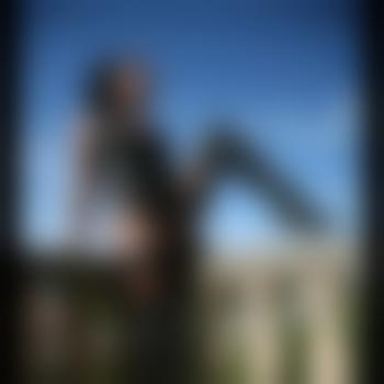 cuckold_wife