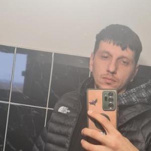 GeorgeWithMagicHands