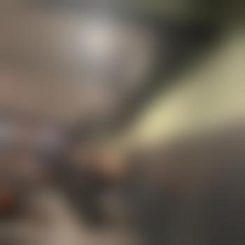 V2222