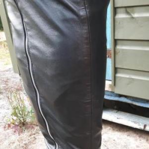 MrLeatherCrotchBoots
