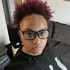 LilyLlyza