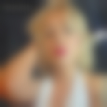 moaningmarilyn