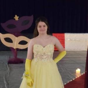 Bella-4682