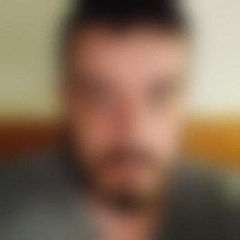 kinkyone236
