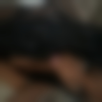 tinyebonyteen