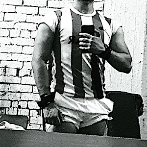 Muscled_Dominant69