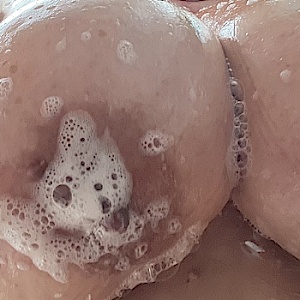 CumOnDemTittieZ
