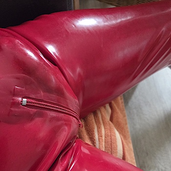 rubberbondage12
