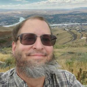 Humantoiletpooplover