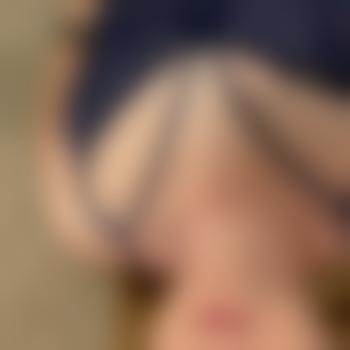 BratQueen5