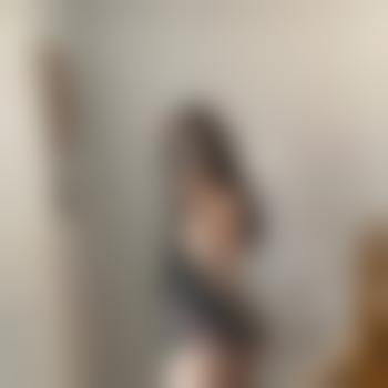 CuriousAsianSlave