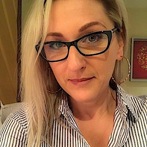 jonina2311