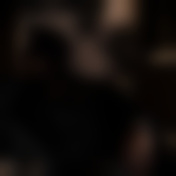 19h02
