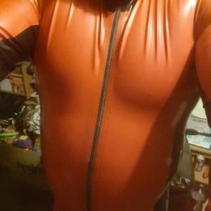 Latexlover86
