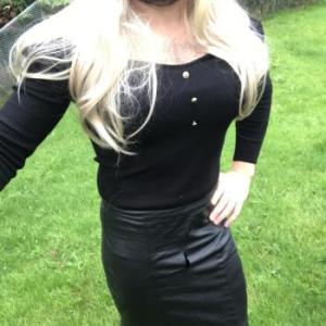 Leatherlover123