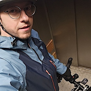 JacketTom