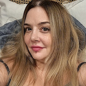 Emily-4998