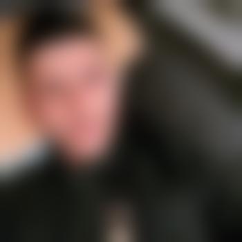 GeorgeWithMagicHands