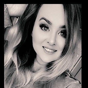 Curvydiva95