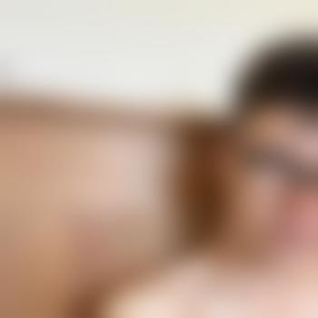 submissiveboy3736