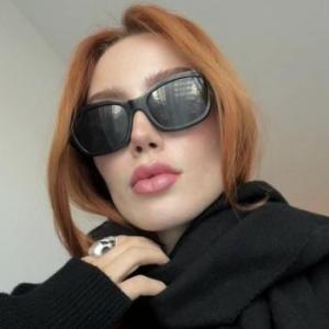 Lady_Almafev
