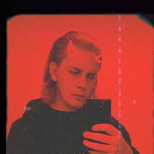 Tallguy001