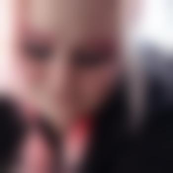 MissAlluringSuccubus