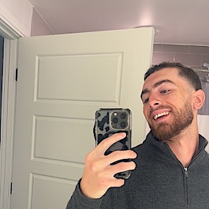 Teejamesss